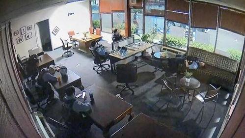 美国办公室爆料事件视频,揭露职场黑暗面与不为人知的真相  第2张 美国办公室爆料事件视频,揭露职场黑暗面与不为人知的真相  第2张